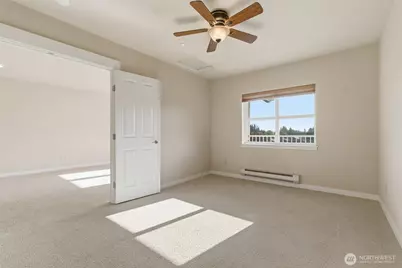 300 High School Road NE #404, Bainbridge Island, WA 98110 - Photo 10