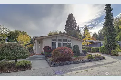 17308 Woodcrest Drive NE, Bothell, WA 98011 - Photo 2