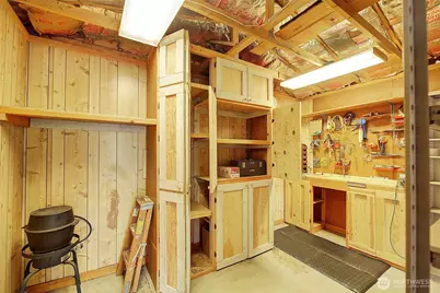 17308 Woodcrest Drive NE, Bothell, WA 98011 - Photo 32