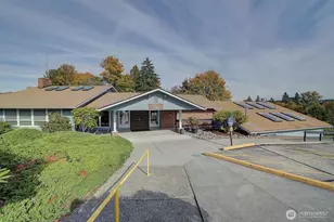 17308 Woodcrest Dr NE, Bothell, WA 98011 - Photo 40