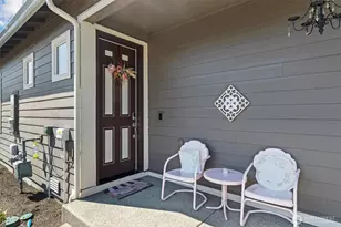 15116 183rd Ave E, Bonney Lake, WA 98391 - Photo 6