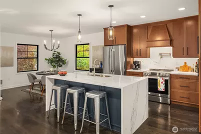 4318 NE 41st Street, Seattle, WA 98105 - Photo 10