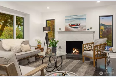 4318 NE 41st Street, Seattle, WA 98105 - Photo 4