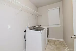 3850 Portside Dr, Bremerton, WA 98312 - Photo 16