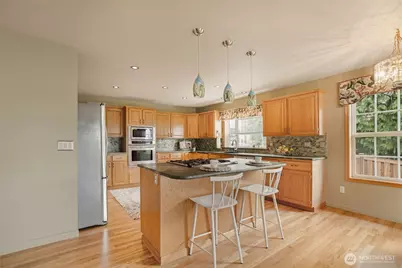 8024 68th Loop SE, Olympia, WA 98513 - Photo 10