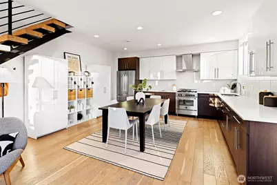 700 S Willow St, Seattle, WA 98108 - Photo 8