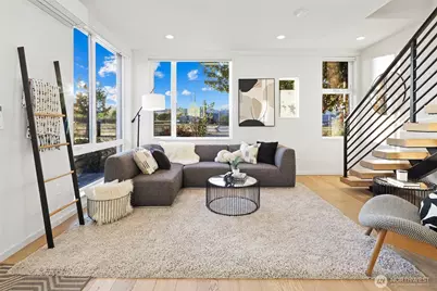 700 S Willow St, Seattle, WA 98108 - Photo 4