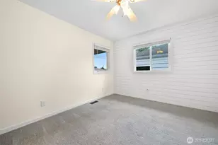 314 S 16th St, Lynden, WA 98264 - Photo 26