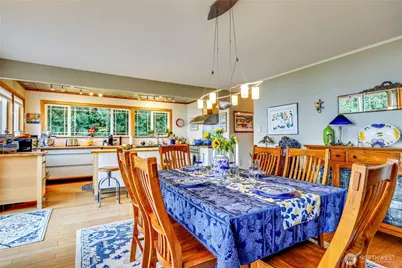 21582 President Point Road NE, Kingston, WA 98346 - Photo 8