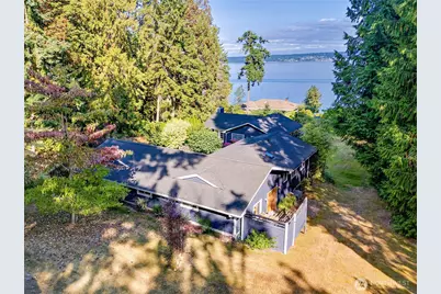 21582 President Point Road NE, Kingston, WA 98346 - Photo 2