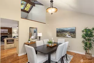 642 213th Pl NE, Sammamish, WA 98074 - Photo 16