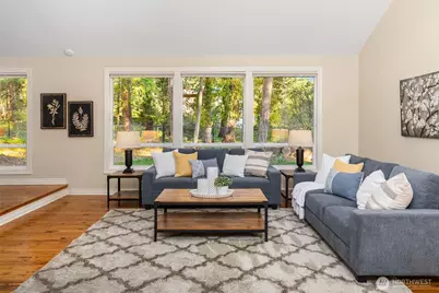 642 213th Place NE, Sammamish, WA 98074 - Photo 12