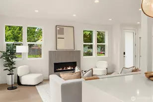 215 NE 123rd St, Seattle, WA 98125 - Photo 10