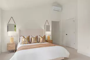 215 NE 123rd St, Seattle, WA 98125 - Photo 28