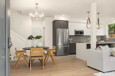 215 NE 123rd Street, Seattle, WA 98125 - Photo 4