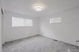 720 7th Ave SW, Puyallup, WA 98371 - Photo 10