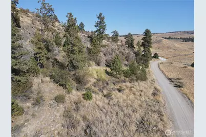 19 Meadowlark Road, Oroville, WA 98844 - Photo 18