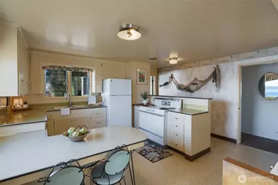 6860 Salmon Beach Road S, Anacortes, WA 98221 - Photo 20