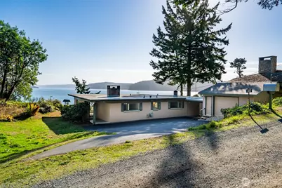 6860 Salmon Beach Road S, Anacortes, WA 98221 - Photo 2