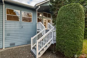 425 S 39th Pl, Mount Vernon, WA 98274 - Photo 32