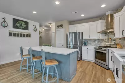 463 Petersen Drive E, Enumclaw, WA 98022 - Photo 10