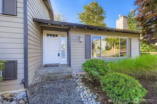 17217 NE 14th St, Bellevue, WA 98008 - Photo 4