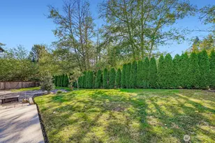 17217 NE 14th St, Bellevue, WA 98008 - Photo 38