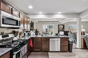 18818 111th Ave Ct E, Puyallup, WA 98374 - Photo 6