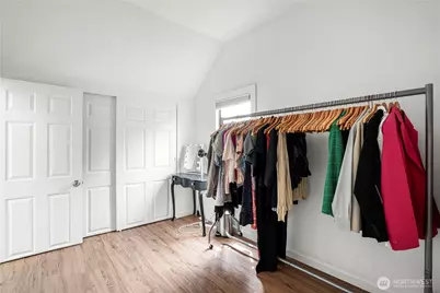 8739 17th Avenue NW, Seattle, WA 98117 - Photo 22