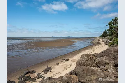 633 St. Route 101, Chinook, WA 98614 - Photo 38