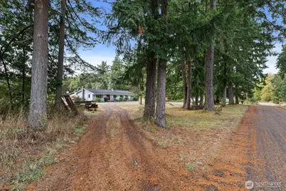 6511 203rd Avenue SW, Centralia, WA 98531 - Photo 4