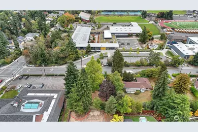 4025 86th Avenue SE, Mercer Island, WA 98040 - Photo 10