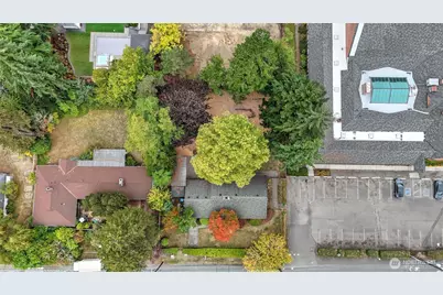 4025 86th Avenue SE, Mercer Island, WA 98040 - Photo 1