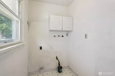 1236 S Director Street, Seattle, WA 98108 - Photo 12