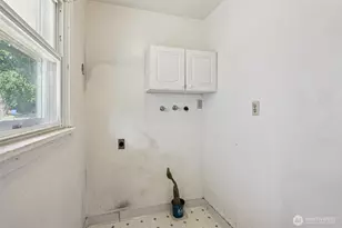 1236 S Director St, Seattle, WA 98108 - Photo 12