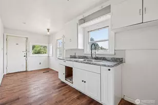 1234 S Director St, Seattle, WA 98108 - Photo 10