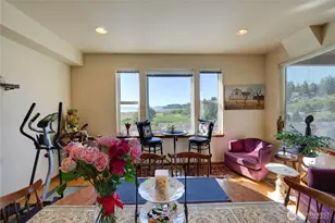 1850 SW Scenic Heights St, Oak Harbor, WA 98277 - Photo 4