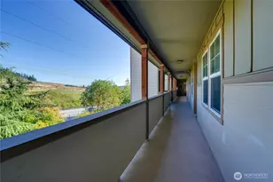 1850 SW Scenic Heights St, Oak Harbor, WA 98277 - Photo 36