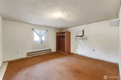 29621 Webster Road E, Graham, WA 98338 - Photo 22