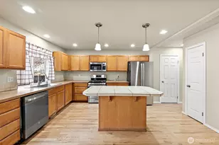 12823 166th St Ct E, Puyallup, WA 98374 - Photo 8