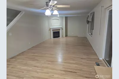 12823 166th Street Ct E, Puyallup, WA 98374 - Photo 4