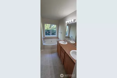 12823 166th Street Ct E, Puyallup, WA 98374 - Photo 16