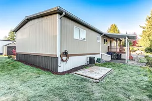 11622 Silver Lake Rd, Everett, WA 98208 - Photo 32