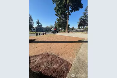 915 E 52nd Street, Tacoma, WA 98404 - Photo 4