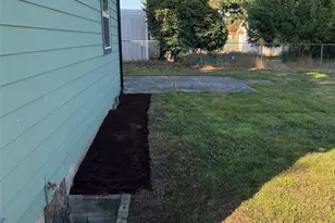 915 E 52nd St, Tacoma, WA 98404 - Photo 2