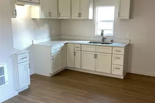 915 E 52nd St, Tacoma, WA 98404 - Photo 12