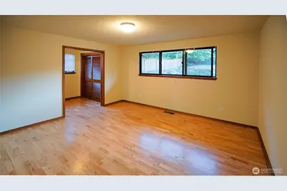 16902 28th Avenue SW, Burien, WA 98166 - Photo 12