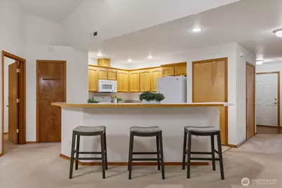 606 NW 12th Loop, Oak Harbor, WA 98277 - Photo 10