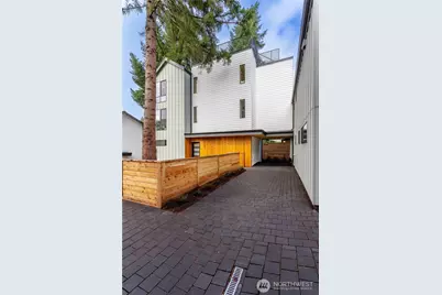 7341 21st Avenue NE, Seattle, WA 98115 - Photo 28
