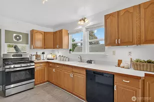 1520 1518 10th St, Anacortes, WA 98221 - Photo 10